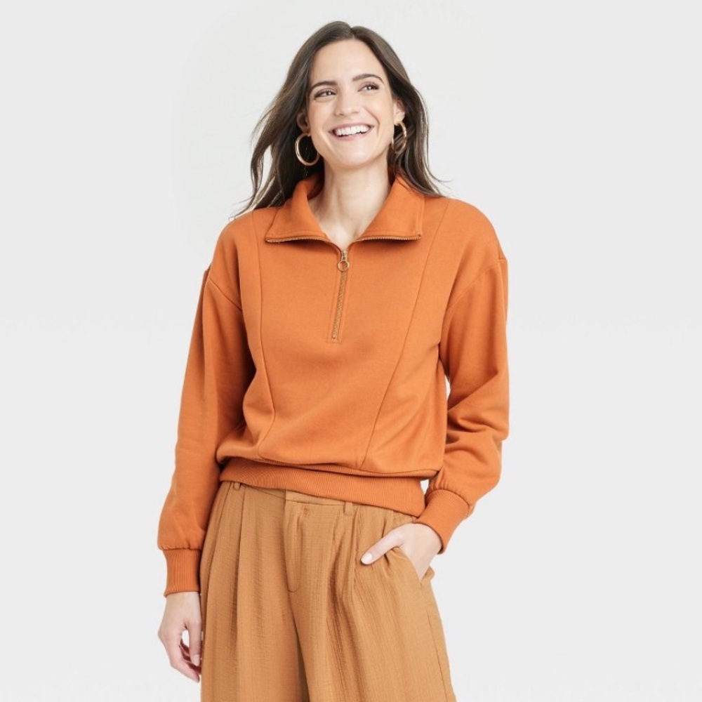 Women’s Quarter Zip Sweatshirt